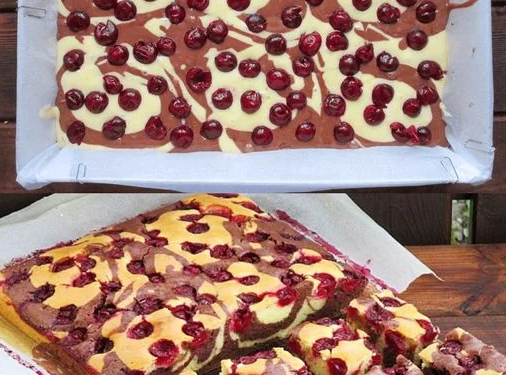 Kirschkuchen vom Blech ich nehme 1 Glas Sauerkirschen und backe 40 Minuten