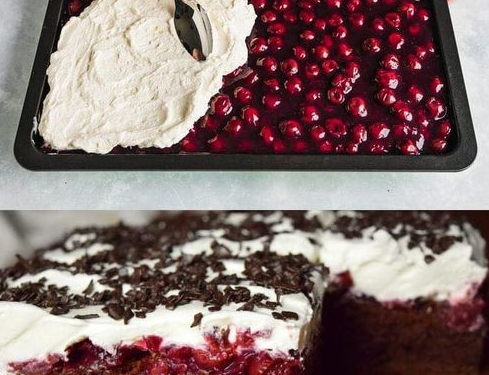 Omas Schwarzwälder vom Blech, woow macht süchtig!