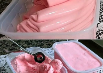 Hausgemachtes Erdbeereis: Mit frischen Erdbeeren schmeckt selbst gemachtes Erdbeereis einfach himmlisch