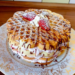 Waffeltorte mit 500 g Quark und 550 g Erdbeeren wie ich sie liebe