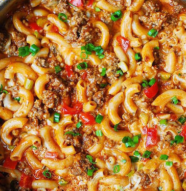 Curryrahm Nudeln mit Hackfleisch in 15 Minuten zubereitet