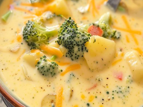 Brokkoli Kartoffel Suppe mit Kase in 20 Minuten gekocht