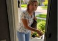 Meine Schwiegermutter kam ständig unangekündigt in unser Haus – mein Mann schwieg, und so begann ich mich zu fragen, warum …